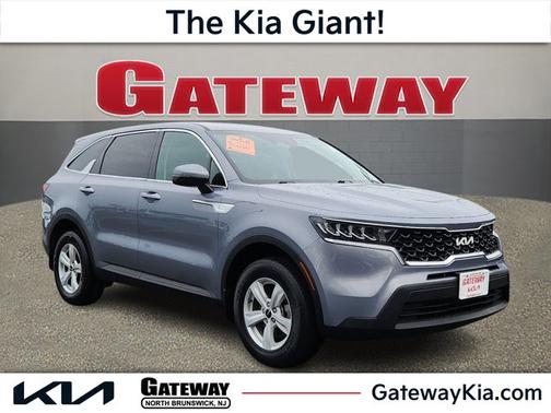 2022 Kia Sorento LX