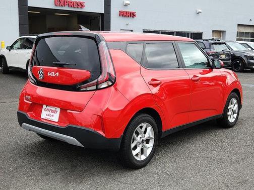 2023 Kia Soul LX