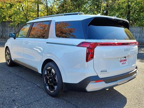2026 Kia Carnival EX