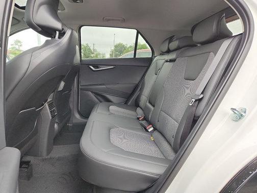 2025 Kia Niro EX Touring