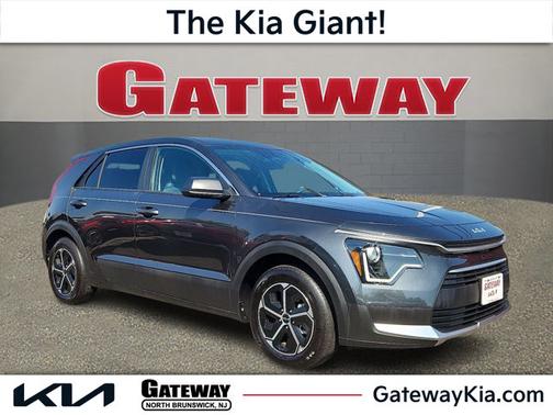 2025 Kia Niro LX