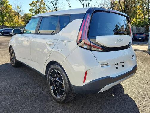2023 Kia Soul EX