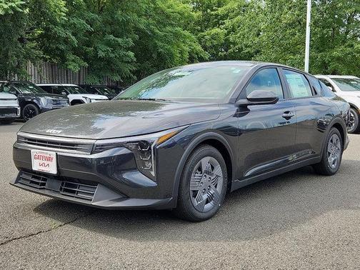 2025 Kia K4 LX