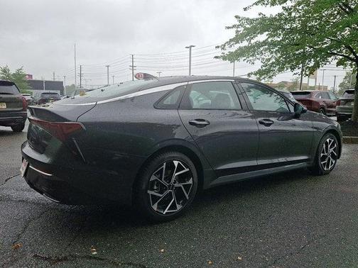 2026 Kia K5 EX
