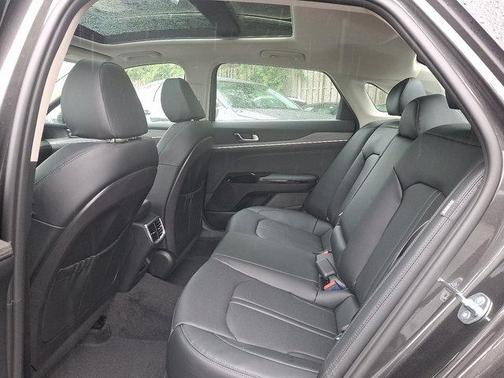 2026 Kia K5 EX