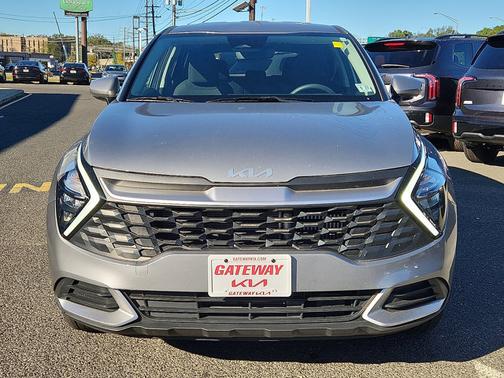 2023 Kia Sportage Hybrid LX