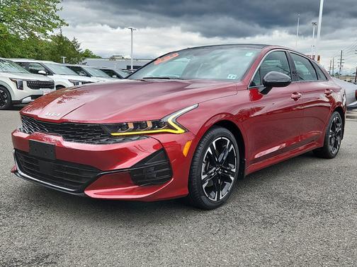 2022 Kia K5 GT-Line