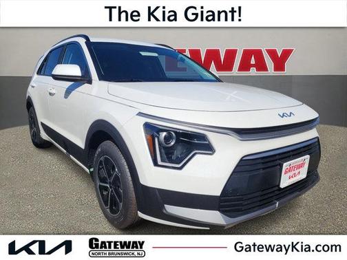 2025 Kia Niro LX