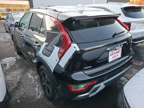 2025 Kia Niro EX