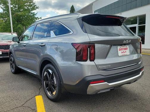2025 Kia Sorento Plug-In Hybrid EX
