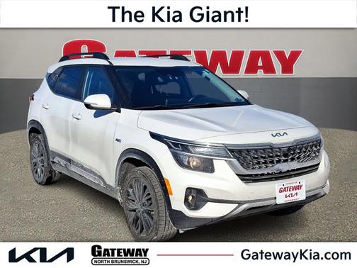 2022 Kia Seltos Nightfall
