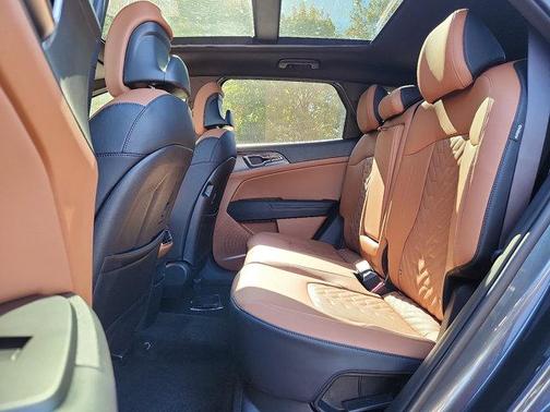 2026 Kia Sportage Plug-In Hybrid X-Line