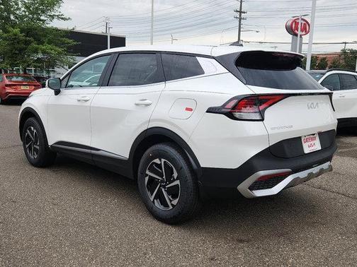 2025 Kia Sportage Hybrid LX