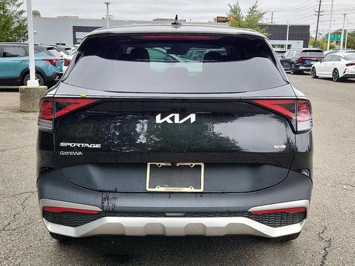 2023 Kia Sportage Hybrid LX