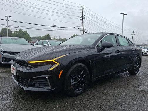 2026 Kia K5 LXS