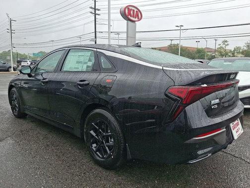 2026 Kia K5 LXS
