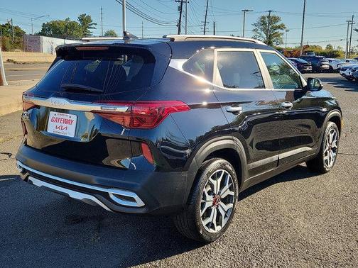 2023 Kia Seltos SX