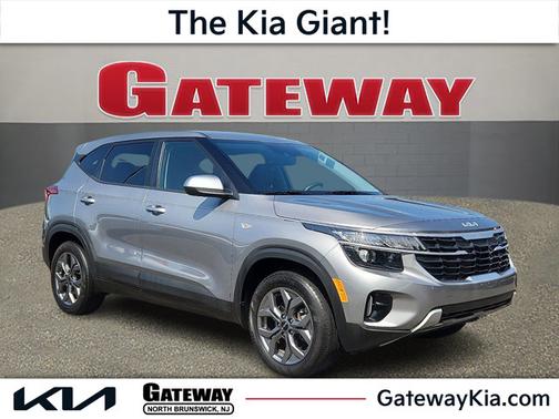 2025 Kia Seltos LX