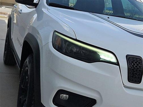 2022 Jeep Cherokee X