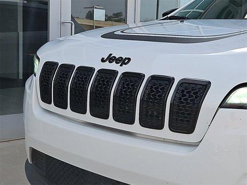 2022 Jeep Cherokee X