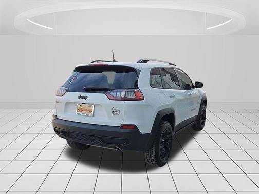 2022 Jeep Cherokee X