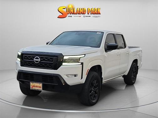 2023 Nissan Frontier SV