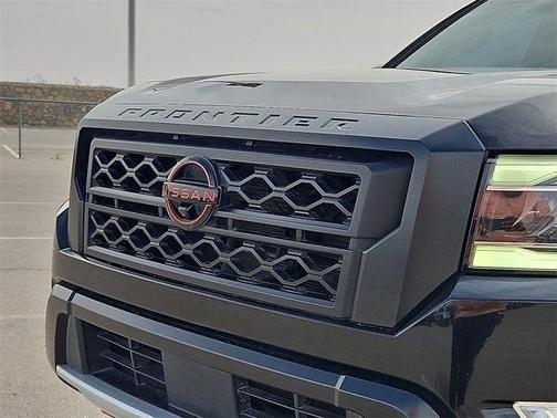 2022 Nissan Frontier PRO-X