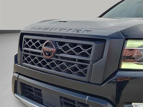 2022 Nissan Frontier PRO-X