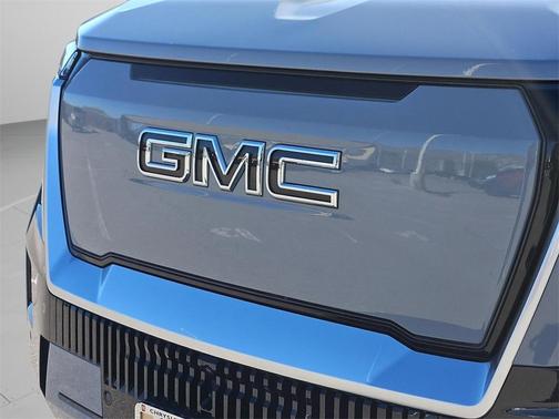 2024 GMC Sierra EV Denali