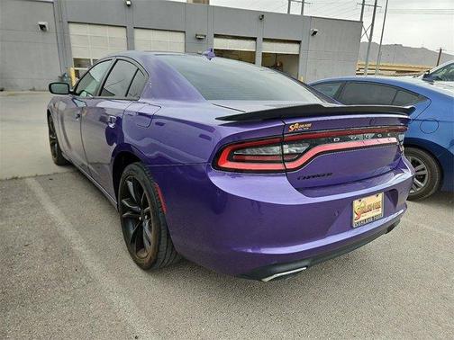 2016 Dodge Charger SXT