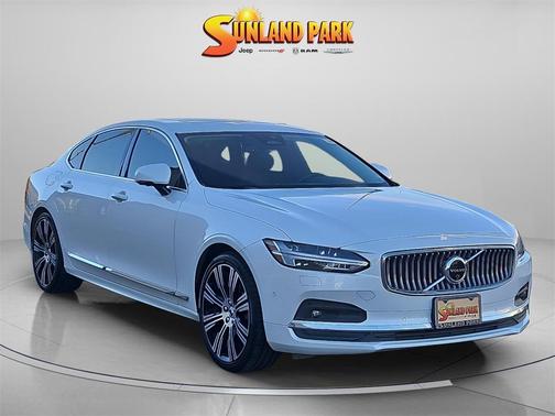 2023 Volvo S90 B6 Plus