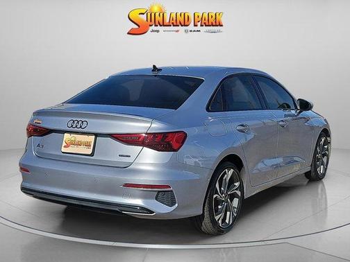 Florett Silver Metallic 2023 Audi A3 40 Premium