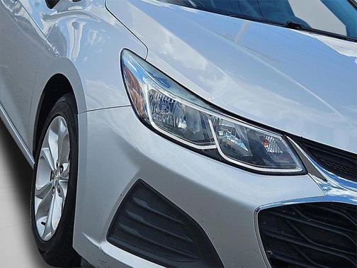 2019 Chevrolet Cruze LS
