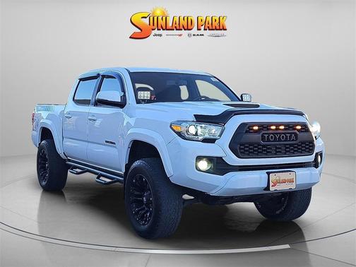 2016 Toyota Tacoma TRD Sport