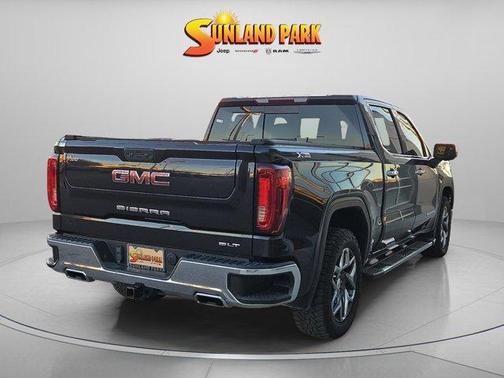 2022 GMC Sierra 1500 SLT