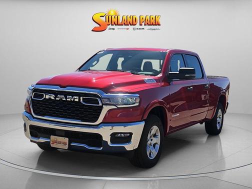 Molten Red Pearlcoat 2026 RAM 1500 Big Horn/Lone Star