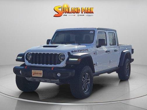 Bright White Clearcoat 2024 Jeep Gladiator Mojave