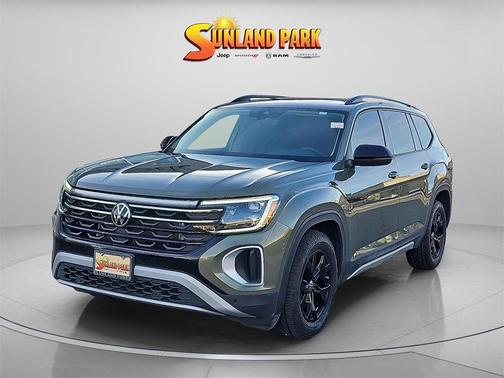 2024 Volkswagen Atlas 2.0T Peak Edition SE w/Technology