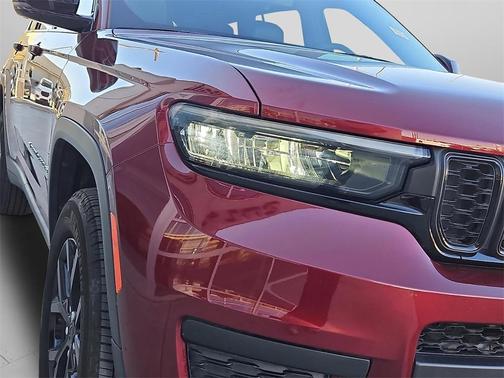 2024 Jeep Grand Cherokee L Laredo