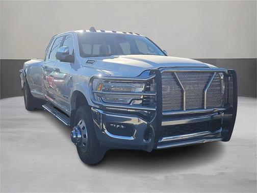 2021 RAM 3500 Laramie