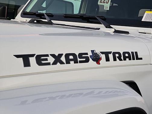 2026 Jeep Gladiator Texas Trail