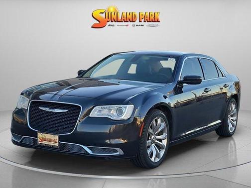 2015 Chrysler 300 Limited