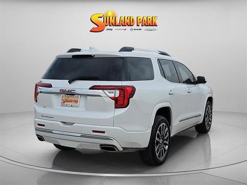 2020 GMC Acadia Denali