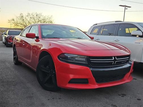 2017 Dodge Charger SE