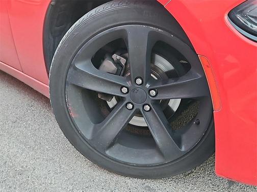 2017 Dodge Charger SE