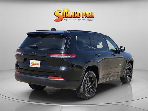 2024 Jeep Grand Cherokee L Laredo