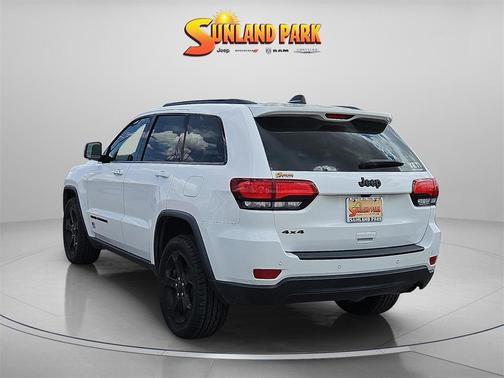 2021 Jeep Grand Cherokee Laredo