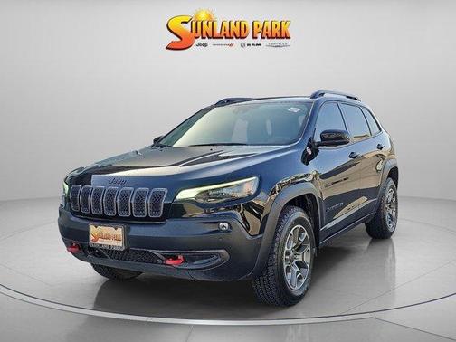 2023 Jeep Cherokee Trailhawk