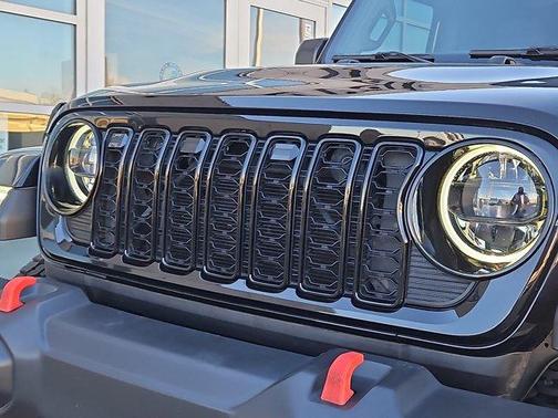 2024 Jeep Gladiator Sport