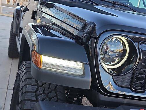 2024 Jeep Gladiator Sport